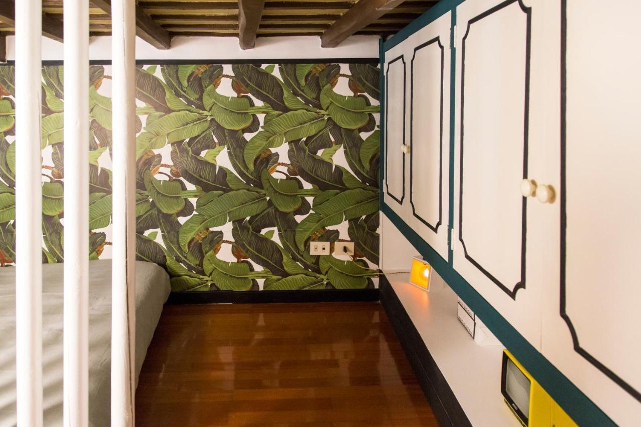Trasteverehome - Central Monserrato House With Balcony روما المظهر الخارجي الصورة