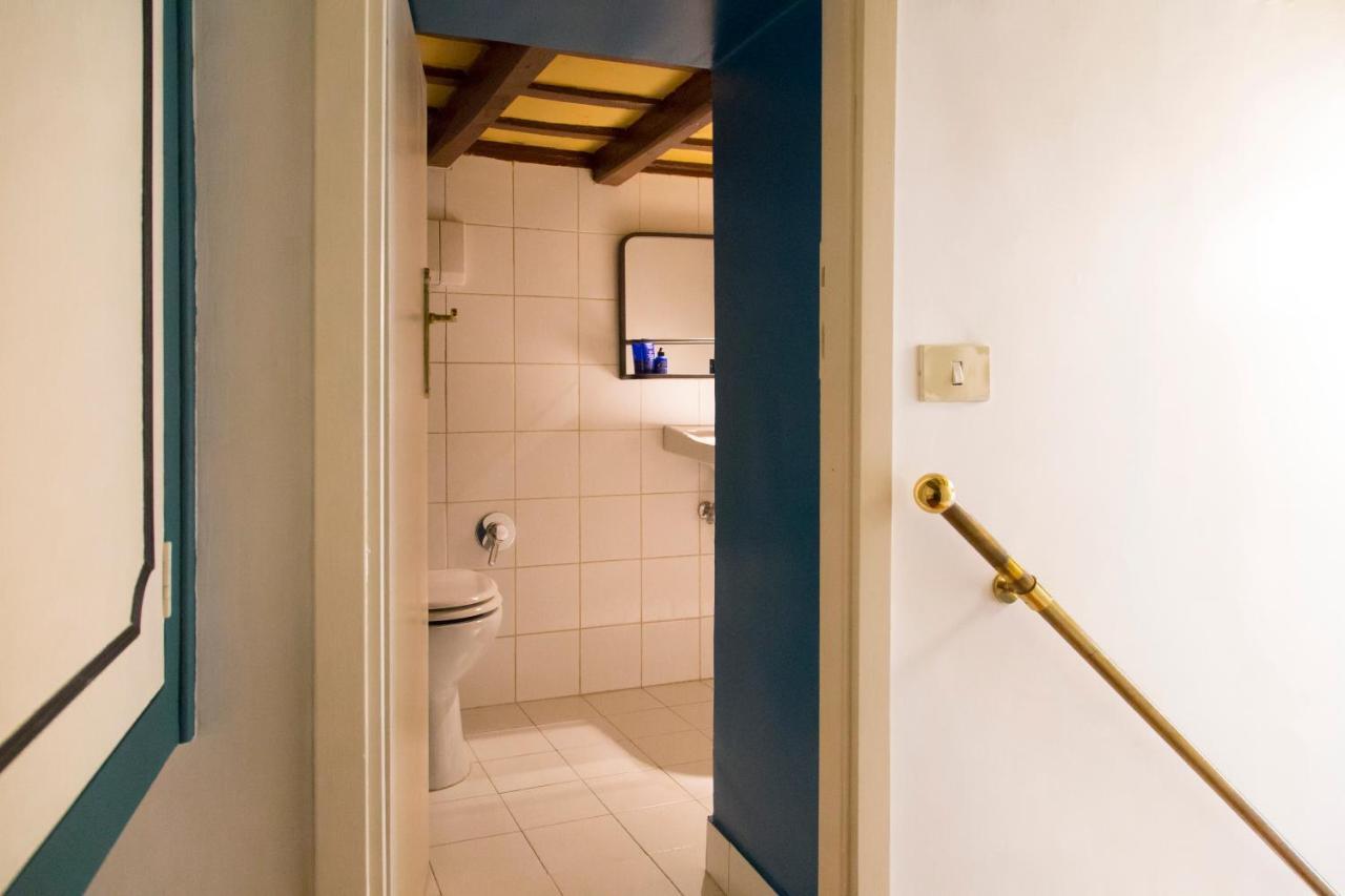 Trasteverehome - Central Monserrato House With Balcony روما المظهر الخارجي الصورة